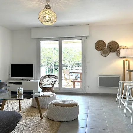 Moderne Avec Terrasse, Climatisation, A 200m De La - 6 Couchages, Parking Inclus - Fr-1-251-826 Apartment