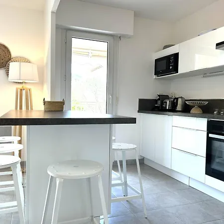 Moderne 4 Pieces A Cavaliere, Proche - Fr-1-251-826 Apartament Le Lavandou
